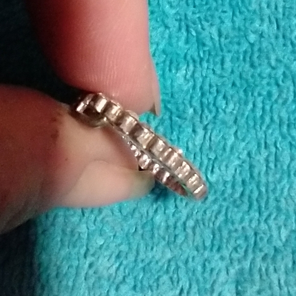 Elegant Silvertone Crystal Circle Pendant - Picture 4 of 5